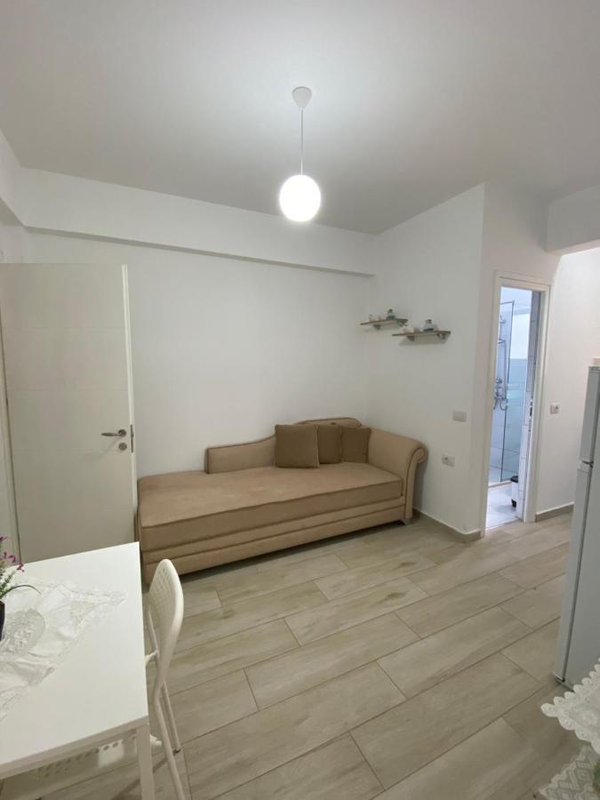Hotel Andrea Sarande Ngoại thất bức ảnh